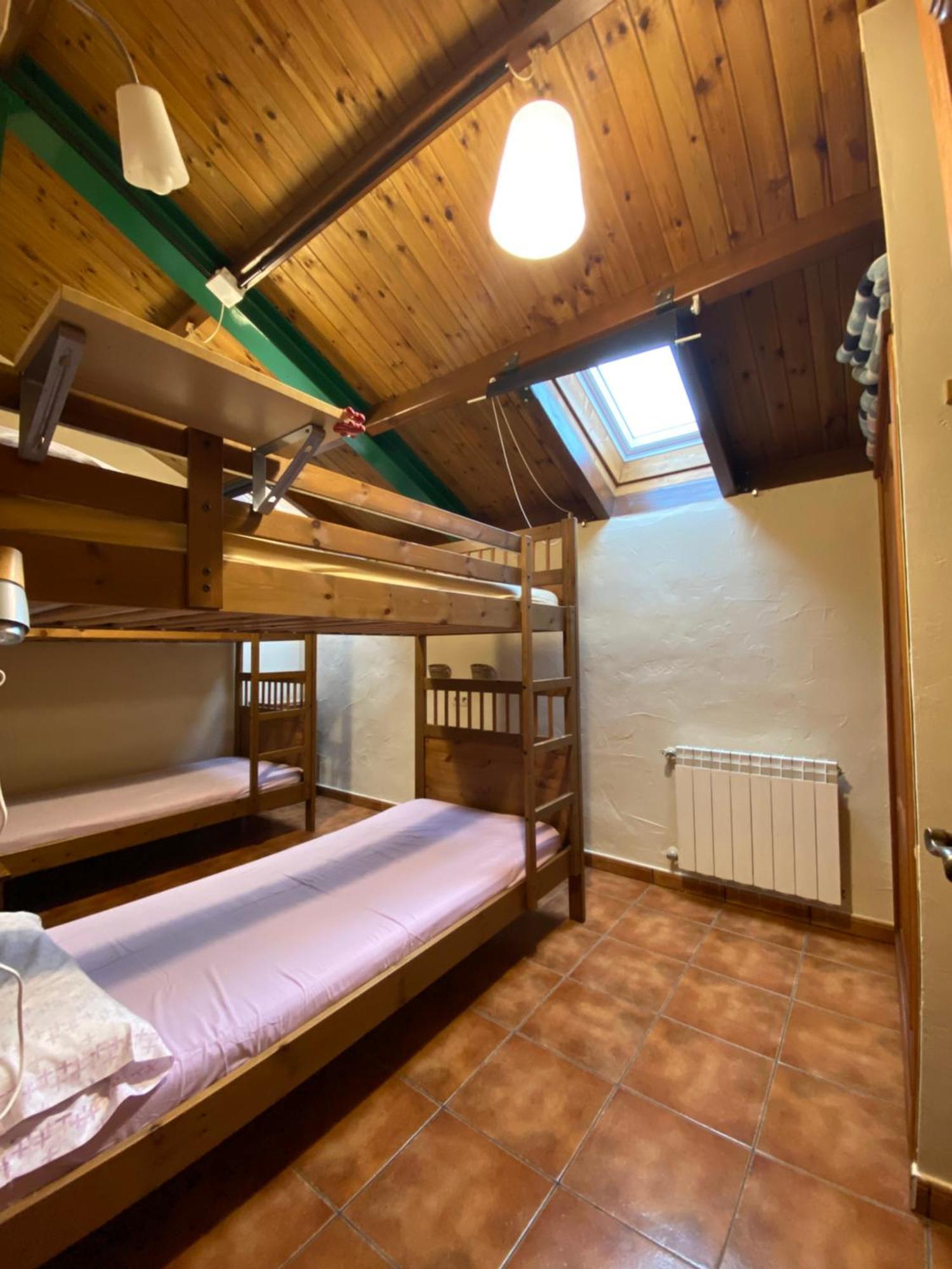 Albergue Pena Castil Sotres Exteriör bild